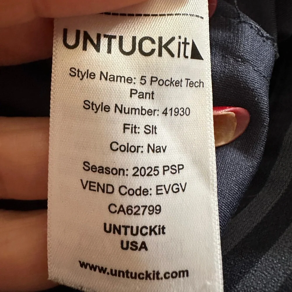 UNTUCKit Mens 5 Pocket Tech Pant‎ Navy Blue Slim Taper Fit 41930 W34 L30